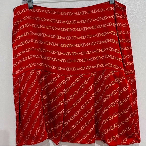 Tommy Hilfiger Dresses & Skirts - Tommy Hilfiger Vintage Y2K Skirt Silk Chain Print Red/Gold H Logo, Pleats, 12